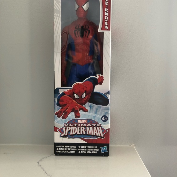 Marvel Titan Toys - Picture 2 of 3